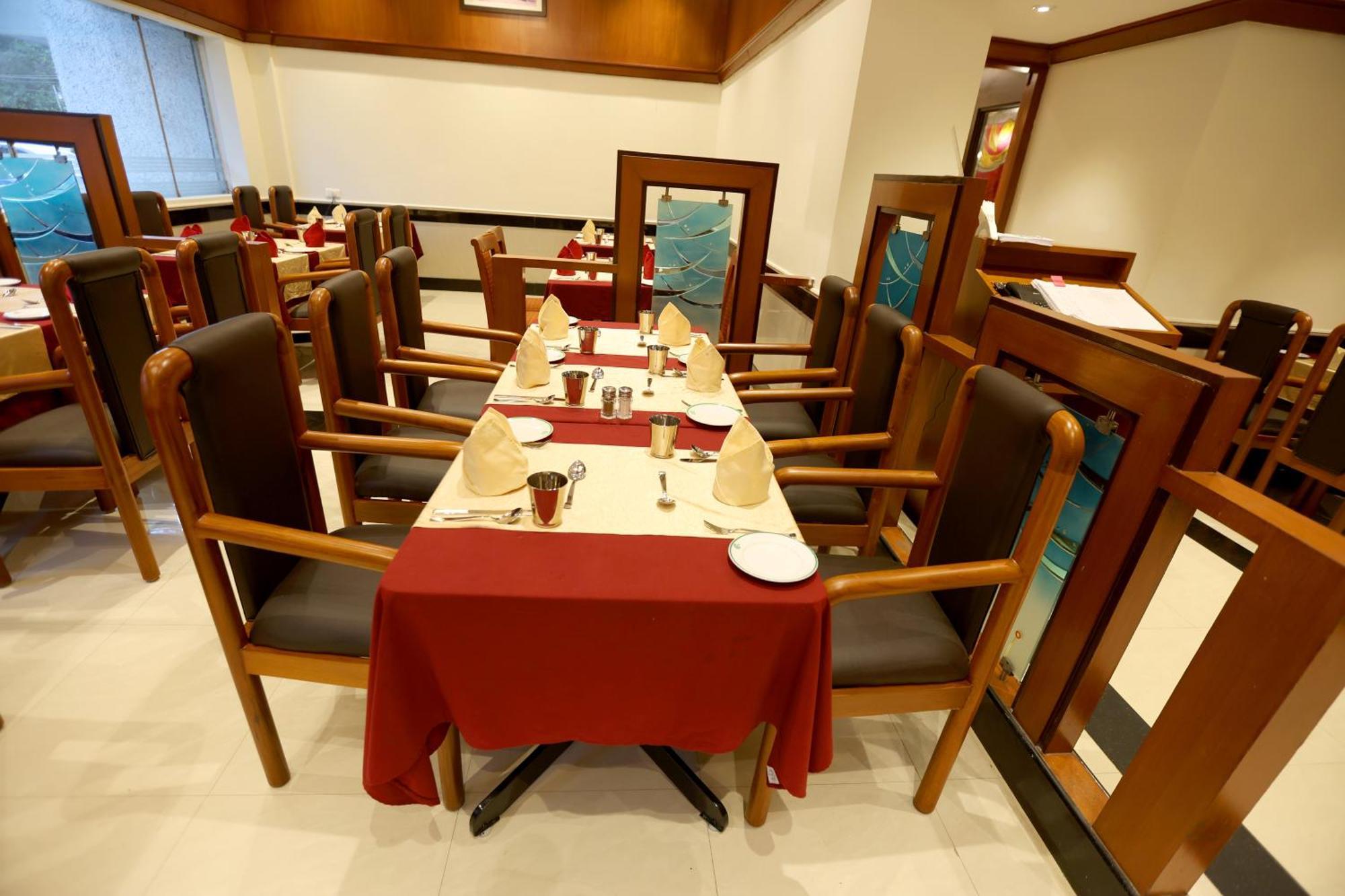 Breeze Residency Hotel Tiruchirappalli Ngoại thất bức ảnh